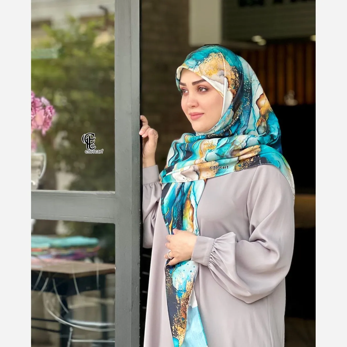 روسری نخی طرح لارا سایز 140 سبزآبی