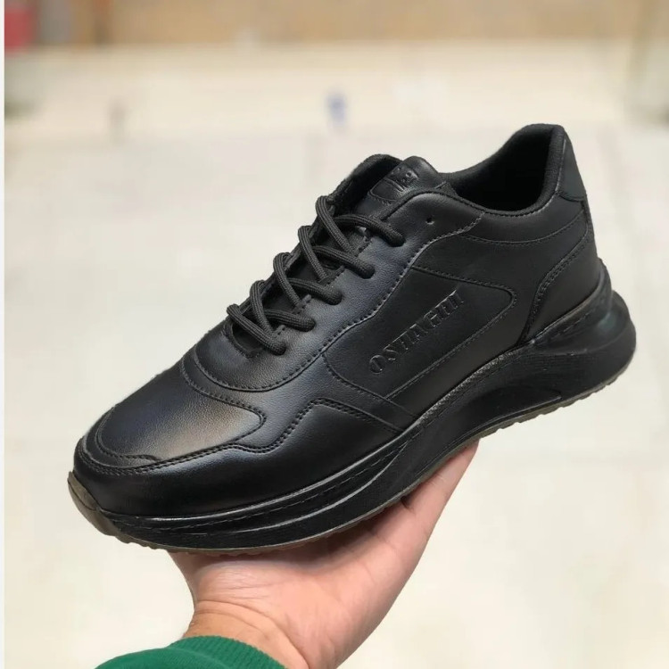 کفش چرم مردانه طرح اکو رویه چرم صنعتی زیره پیو سبک کفی طبی دور دوخت شرکتی